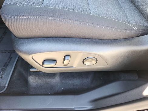 New 2026 GMC Acadia Elevation image 19