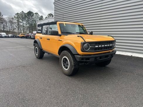 Certified 2021 Ford Bronco Black Diamond w/ Sasquatch Package image 3