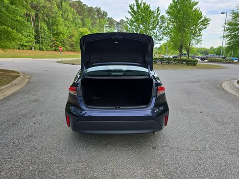 Used 2024 Toyota Corolla LE image 12