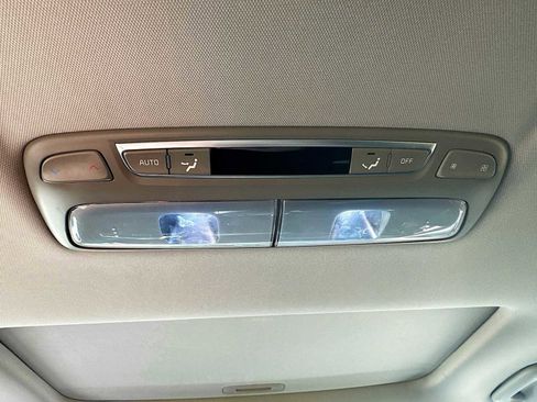 Used 2025 Kia Telluride S AWD/4WD image 27