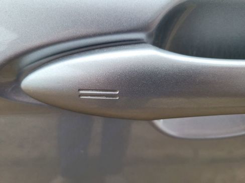 Used 2018 Toyota Camry XSE image 15