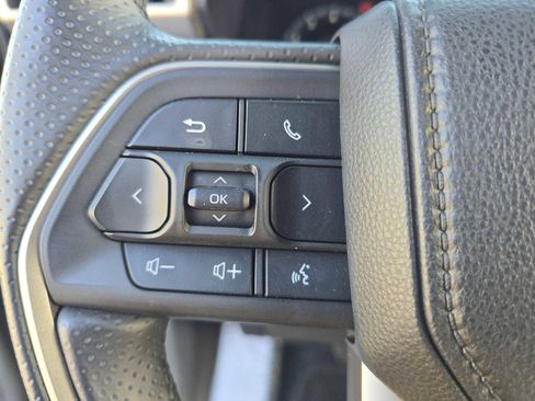 Certified 2025 Toyota 4Runner TRD Off-Road image 30