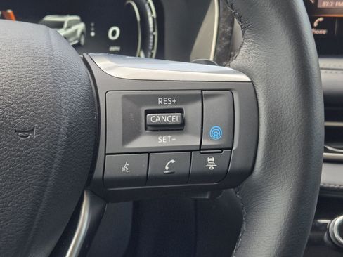 Used 2025 INFINITI QX60 Luxe w/ Vision Package FWD image 28