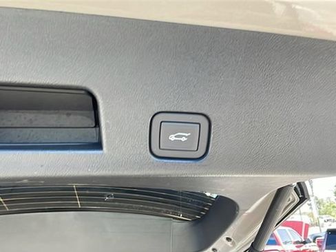 Used 2026 Buick Enclave Sport Touring FWD image 31