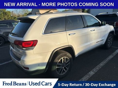 Used 2020 Jeep Grand Cherokee Limited AWD/4WD image 12