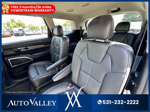 Used 2022 Kia Telluride EX w/ EX Premium Package image 23