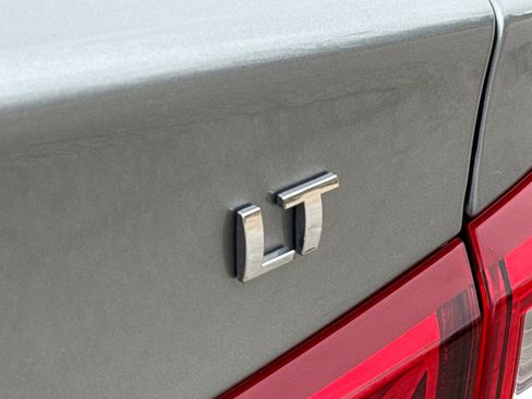 Used 2025 Chevrolet Malibu LT image 16