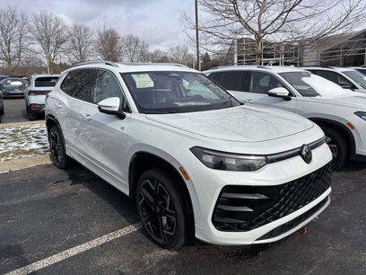 New 2026 Volkswagen Tiguan SEL R-Line