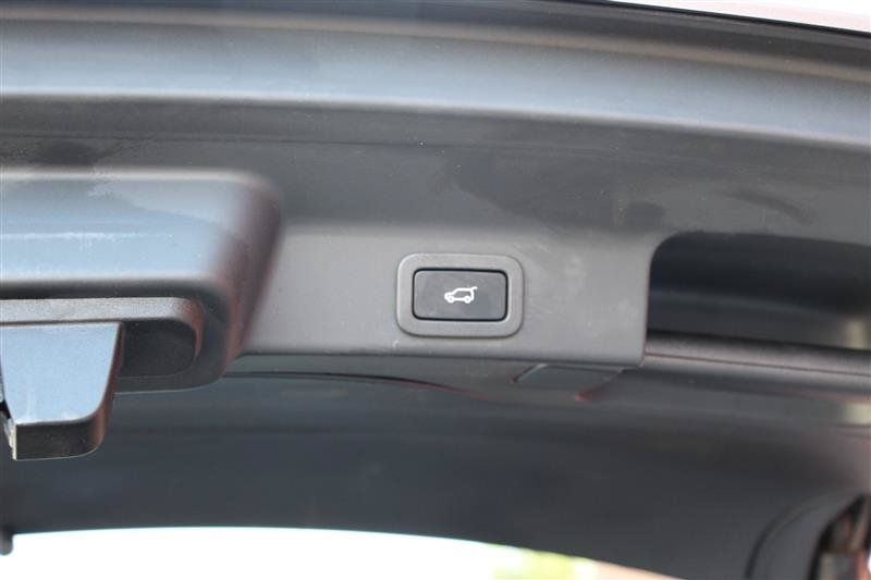 Used 2021 Jaguar F-PACE S AWD/4WD image 34