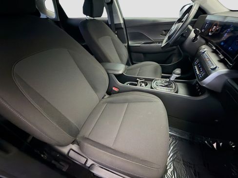 Used 2024 Hyundai Kona SEL FWD image 15