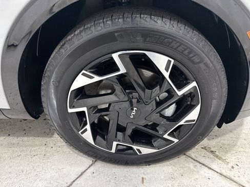 Certified 2023 Kia Sportage SX FWD image 35