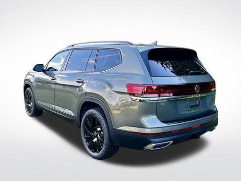 New 2026 Volkswagen Atlas SE FWD image 4