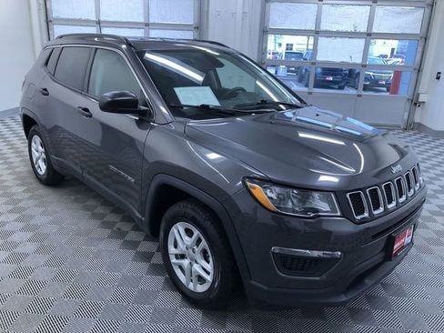 Used 2019 Jeep Compass Sport FWD image 28