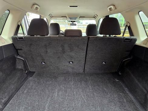 Used 2023 Nissan Rogue SV image 23