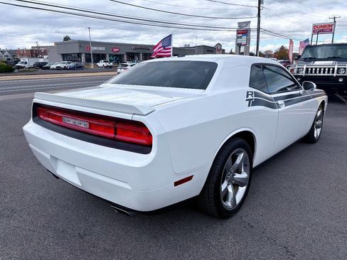 Used 2012 Dodge Challenger R/T w/ Electronics Convenience Group image 6
