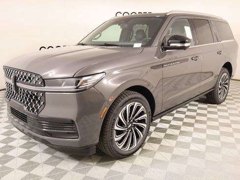 New 2026 Lincoln Navigator Black Label AWD/4WD image 11
