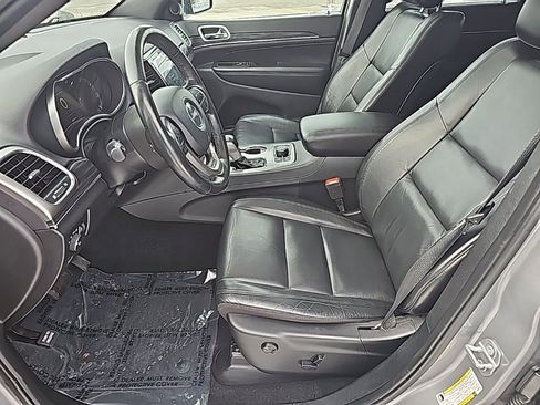 Certified 2020 Jeep Grand Cherokee Limited w/ Premium Lighting Group image 2