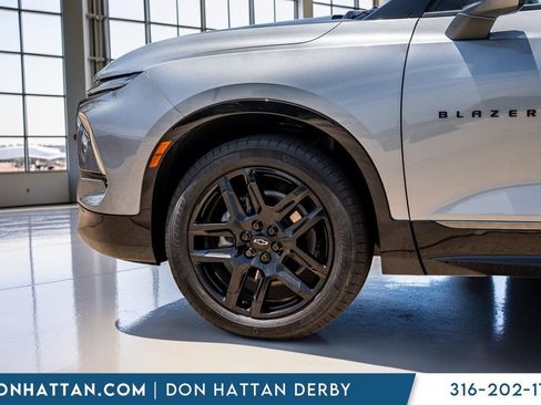 Used 2023 Chevrolet Blazer RS w/ LPO, Floor Liner Package FWD image 37