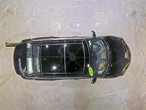 Used 2019 Nissan Maxima SR w/ Premium Package image 24