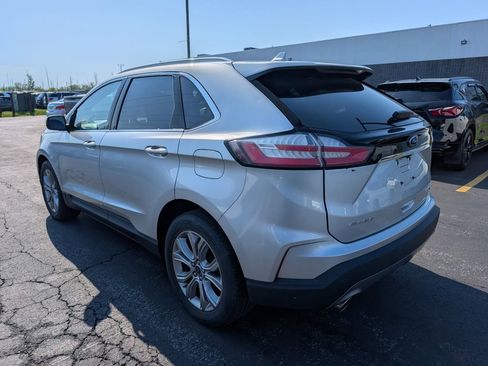 Used 2019 Ford Edge Titanium AWD/4WD image 6