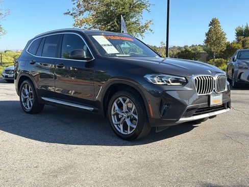 Used 2024 BMW X3 xDrive30i w/ Premium Package AWD/4WD image 5