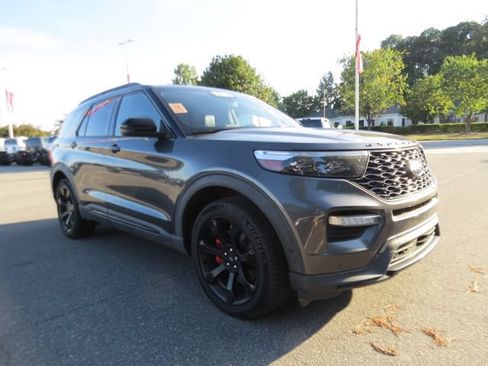 Used 2020 Ford Explorer ST w/ ST Street Pack AWD/4WD image 2