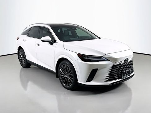 Used 2023 Lexus RX 350 w/ Accessory Package (K3) AWD/4WD image 3