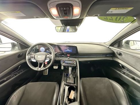 Used 2022 Hyundai Elantra N FWD image 3