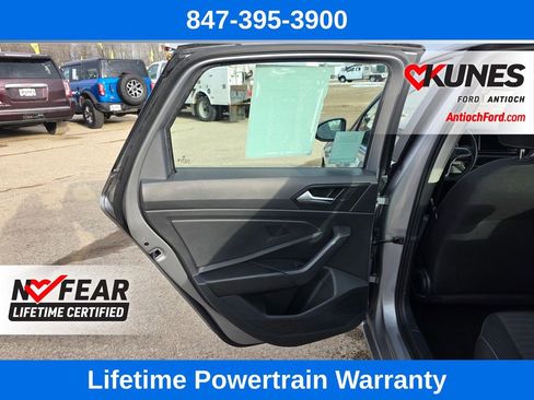 Used 2024 Volkswagen Jetta S image 18