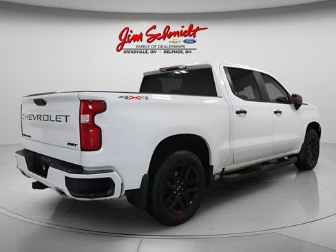 Used 2024 Chevrolet Silverado 1500 RST w/ Redline Edition AWD/4WD image 6