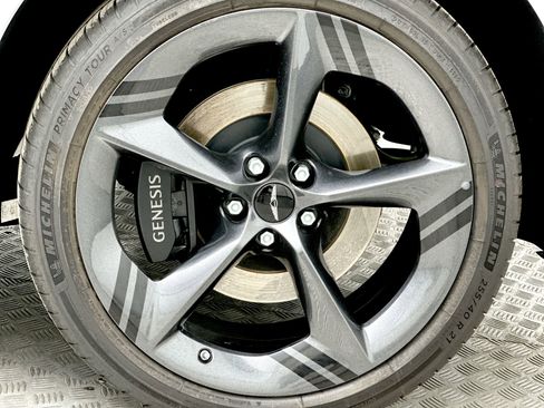 Certified 2026 Genesis GV70 3.5T Sport Prestige AWD/4WD image 10
