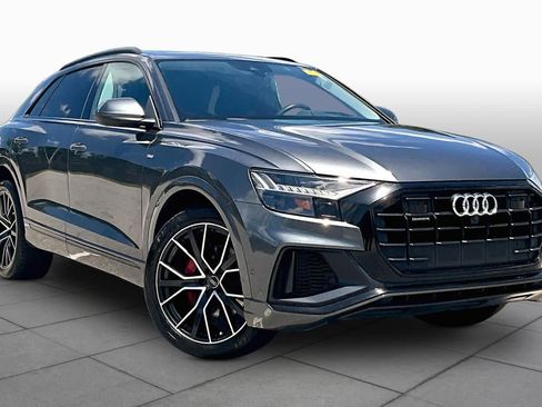 Used 2019 Audi Q8 Prestige w/ Year 1 Package AWD/4WD image 3