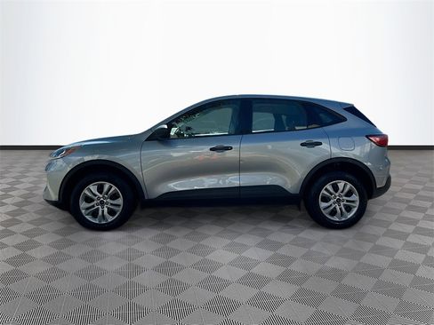 Used 2022 Ford Escape S image 9