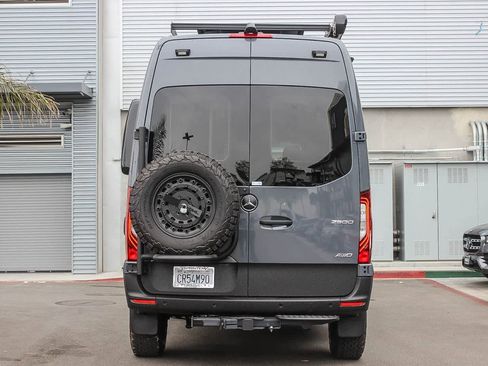 Used 2023 Mercedes-Benz Sprinter 2500 image 11