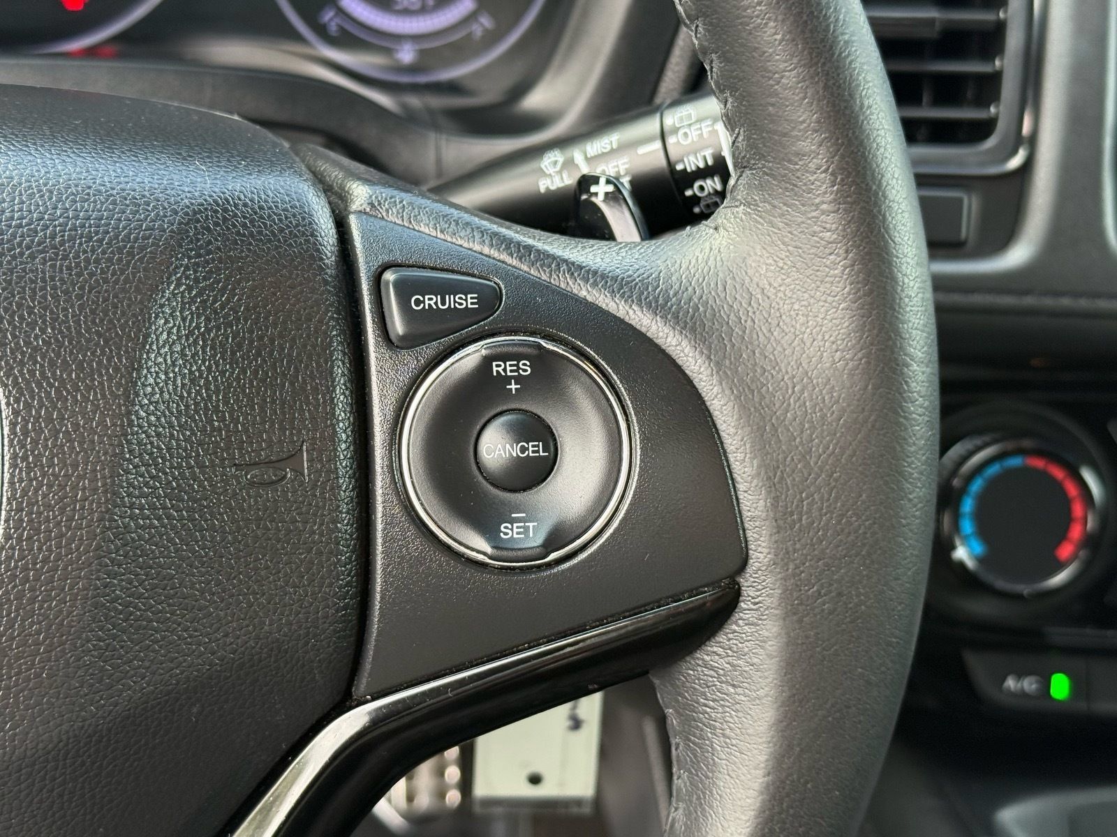 Used 2022 Honda HR-V Sport image 17