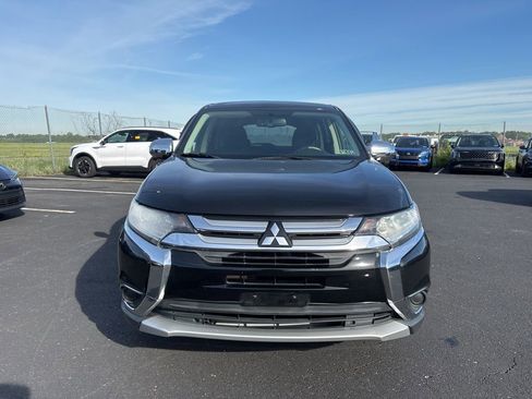 Used 2016 Mitsubishi Outlander AWD image 8