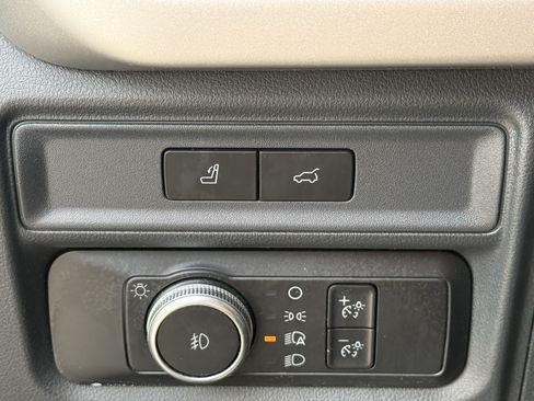 Used 2022 Ford Expedition XLT AWD/4WD image 26