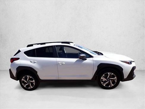 Used 2026 Subaru Crosstrek 2.5i Premium AWD/4WD image 5