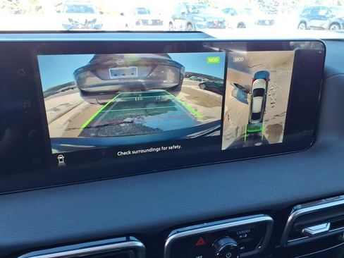 New 2026 Nissan Sentra SR image 10