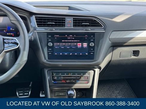 Used 2024 Volkswagen Tiguan SE R-Line image 17