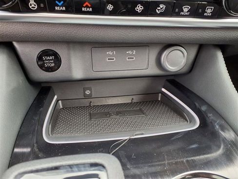 New 2025 Nissan Rogue Platinum w/ Platinum Premium Package image 14