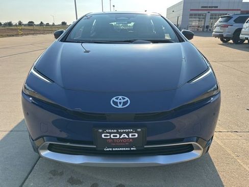 New 2026 Toyota Prius Plug-In Hybrid FWD image 6