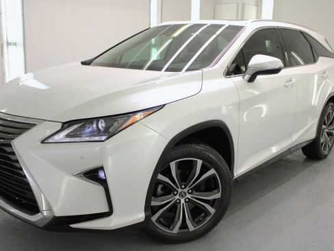 Used 2019 Lexus RX 350L Luxury image 13