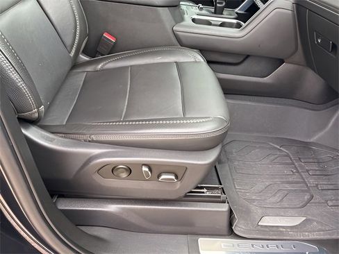 Used 2022 GMC Sierra 1500 Denali image 10