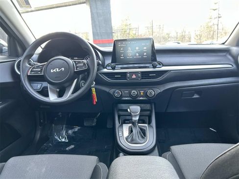 Used 2024 Kia Forte LXS image 15