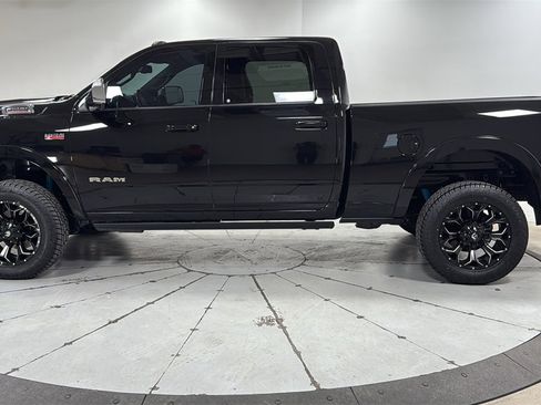 Used 2022 RAM 2500 Laramie image 8