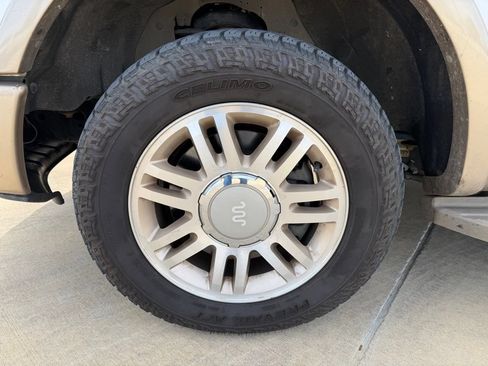 Used 2012 Ford F150 King Ranch RWD image 9