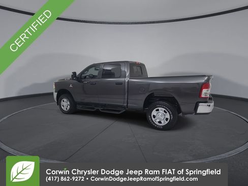 Used 2024 RAM 2500 Tradesman w/ Chrome Appearance Group AWD/4WD image 10