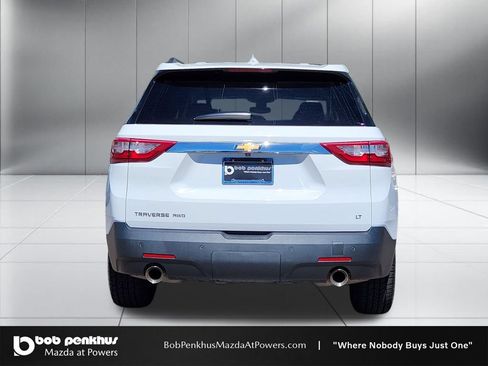 Used 2021 Chevrolet Traverse LT AWD/4WD image 26