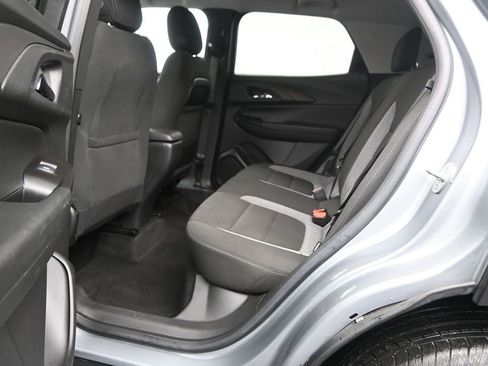 Used 2023 Chevrolet TrailBlazer LT FWD image 15